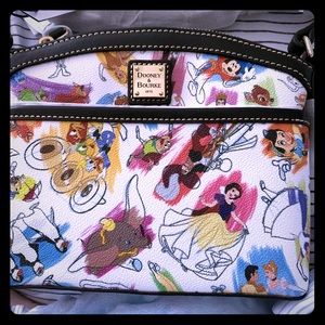 Disney Dooney-NWT Sketchbook crossbody